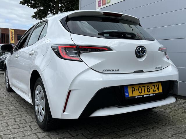 Toyota COROLLA 1.8 Hybrid Comfort All Season Banden