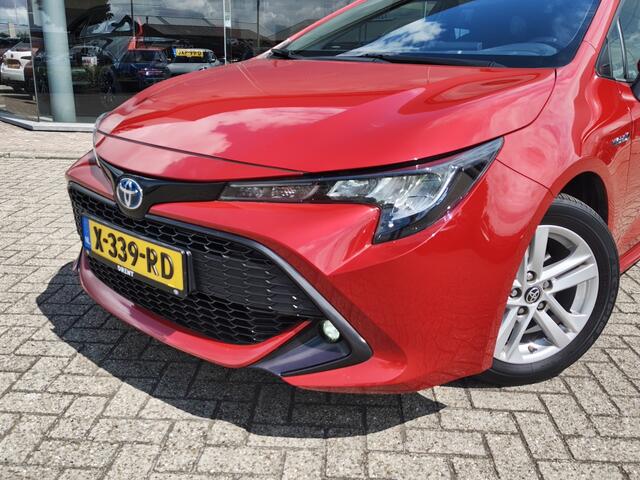 Toyota COROLLA Touring Sports 1.8 Hybrid Dynamic | HUD | El. Achterklep | Stoel-Stuurverwarming | Keyless Entry