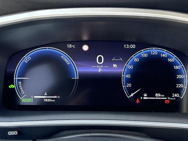 Toyota COROLLA Cross Hybrid 200 Style **TREKHAAK/ DODEHOEK DETECTIE/ PARKEERSENSOREN**