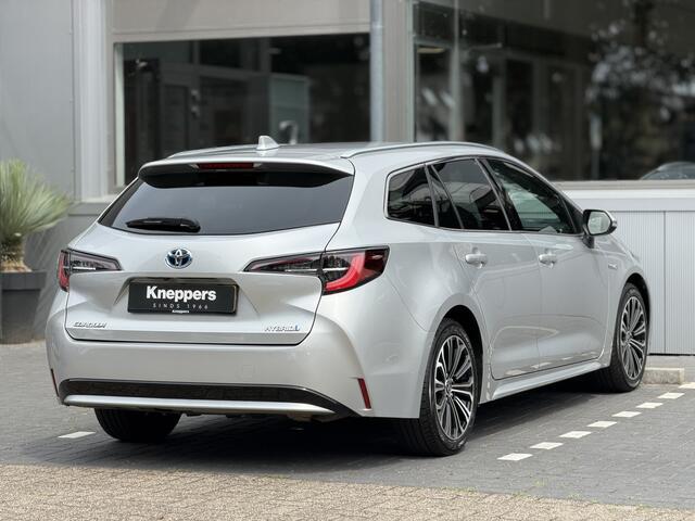 Toyota COROLLA Touring Sports 1.8 Hybrid Dynamic | GEEN AFLEVERKOSTEN | Trekhaak afneembaar, Elektrische achterklep, Stoelverwarming