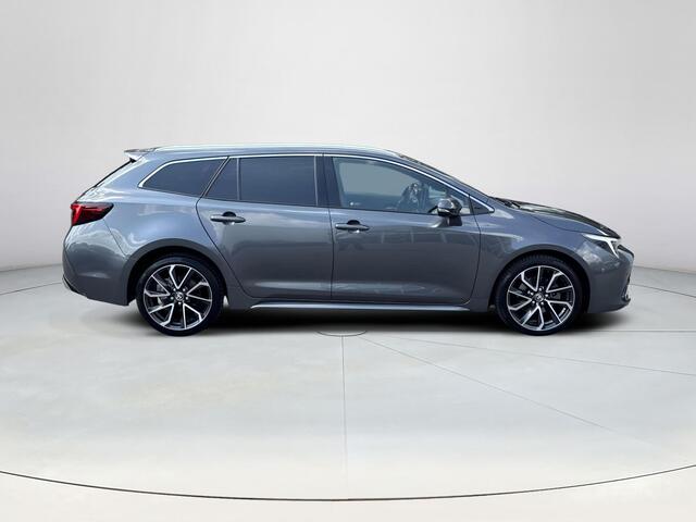 Toyota COROLLA Touring Sports Hybrid 200 Executive | Elek. Achterklep | JBL Audio | Stoel- en Stuurverwarming |