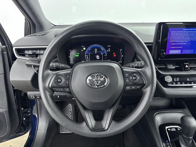 Toyota COROLLA Hybrid 140 Comfort | NL Auto | Navigatie | Cruise Control Adaptief | Achteruitrijcamera | Onderweg-naar-dealer