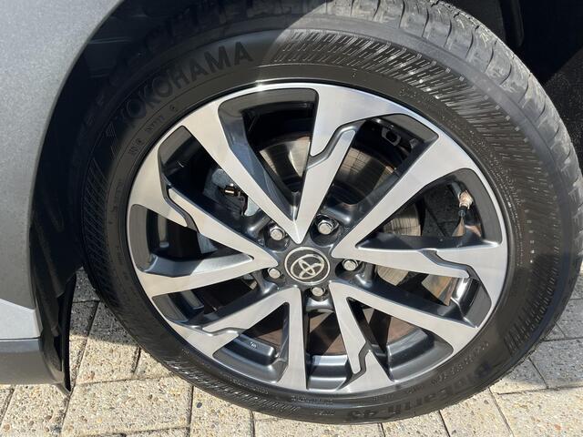 Toyota COROLLA Cross Hybrid 140 Style