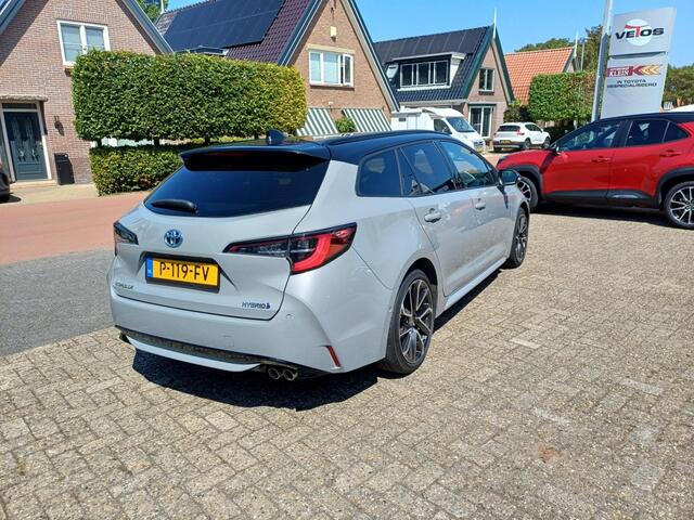 Toyota COROLLA Touring Sports 2.0 Hybrid Executive