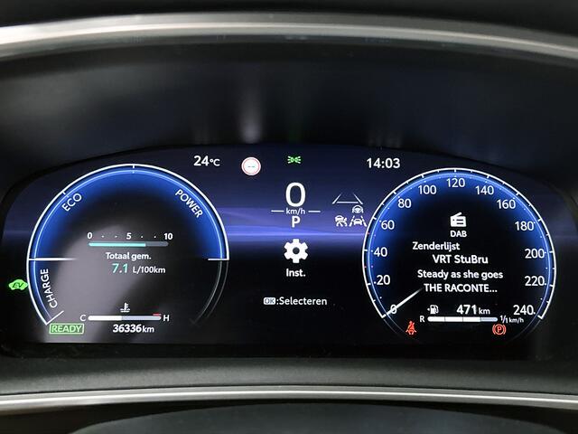 Toyota COROLLA Touring Sports Hybrid 140 Dynamic | BTW voertuig | Navigatie | Climate control | Cruise Control Adaptive | Stoelverwarming | Parkeersensoren voor+achter |
