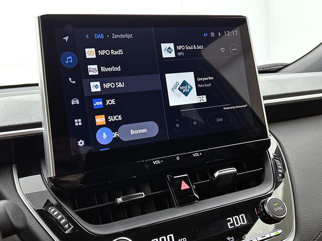 Toyota COROLLA Cross Hybrid 140 Style | BTW voertuig | Dodehoek detectie | Parkeersensoren voor+achter | Elektrische achterklep | Navigatie | Apple CarPlay/Android Auto | Cruise Control Adaptive | Achteruitrijcamera |