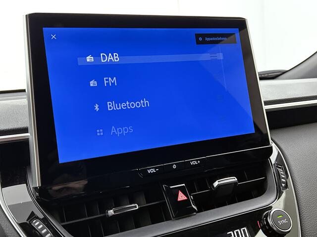 Toyota COROLLA Cross Hybrid 140 Style | BTW voertuig | Dodehoek detectie | Parkeersensoren voor+achter | Elektrische achterklep | Navigatie | Apple CarPlay/Android Auto | Cruise Control Adaptive | Achteruitrijcamera |