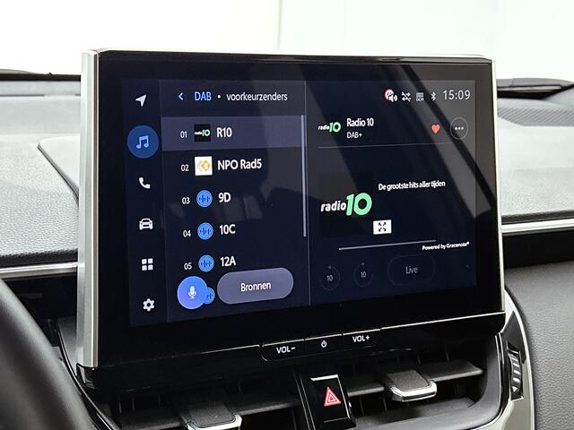 Toyota COROLLA Cross Hybrid 140 Style | BTW voertuig | Dodehoek detectie | Parkeersensoren voor+achter | Elektrische achterklep | Navigatie | Apple CarPlay/Android Auto | Cruise Control Adaptive | Achteruitrijcamera |