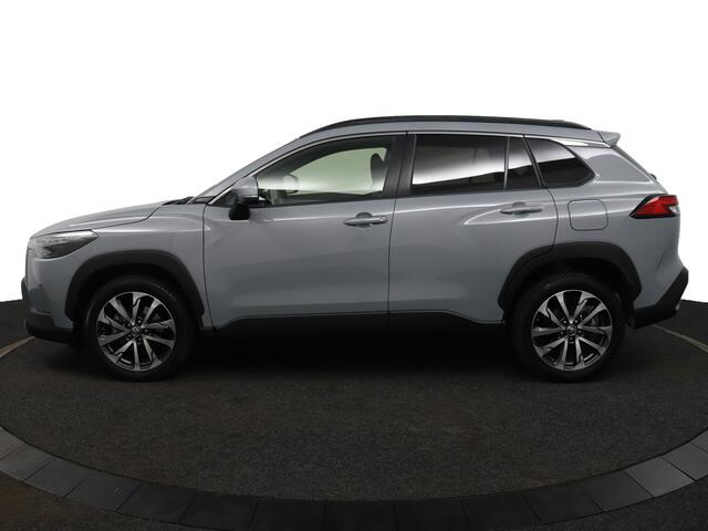 Toyota COROLLA Cross Hybrid 140 Dynamic | Apple Carplay/Android auto | Adaptieve cruise control | LED koplampen | 18 inch lichtmetaal |