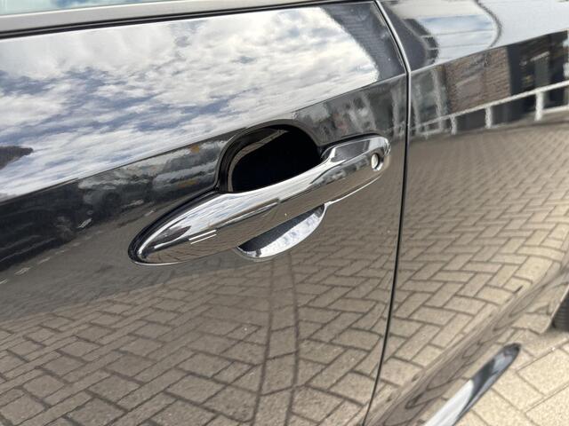 Toyota COROLLA Touring Sports 1.8 Hybrid Business Plus