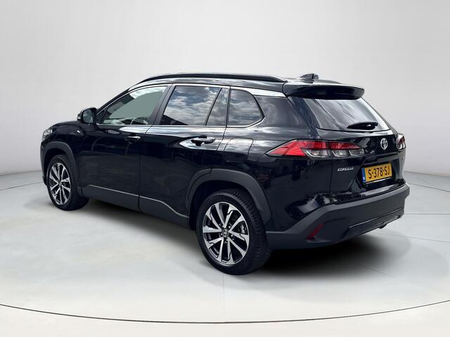 Toyota COROLLA Cross 2.0 High Power Hybrid First Edition **DODEHOEK DETECTIE/ STOELVERWARMING/ KEYLESS**