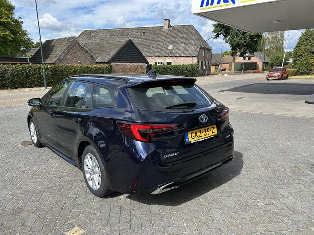 Toyota COROLLA Touring Sports Hybrid 140 Active