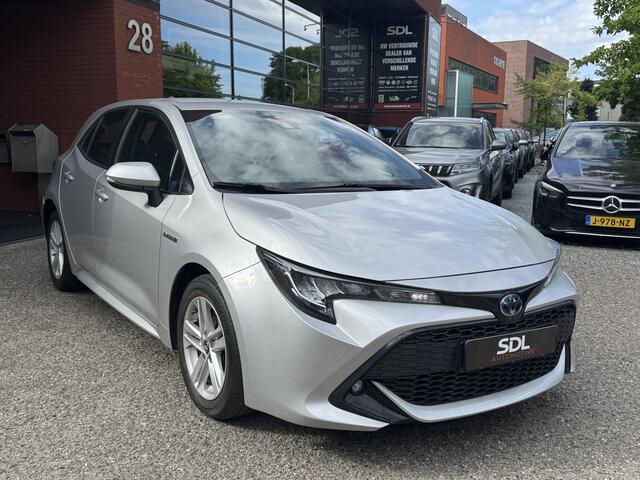 Toyota COROLLA 2.0 Hybrid Dynamic 180PK!! // NAVI // CAMERA // ADAPTIVE CRUISE // APPLE CARPLAY-ANDROID AUTO // CLIMA // STOELVERWARMING