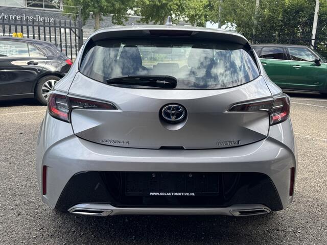 Toyota COROLLA 2.0 Hybrid Dynamic 180PK!! // NAVI // CAMERA // ADAPTIVE CRUISE // APPLE CARPLAY-ANDROID AUTO // CLIMA // STOELVERWARMING