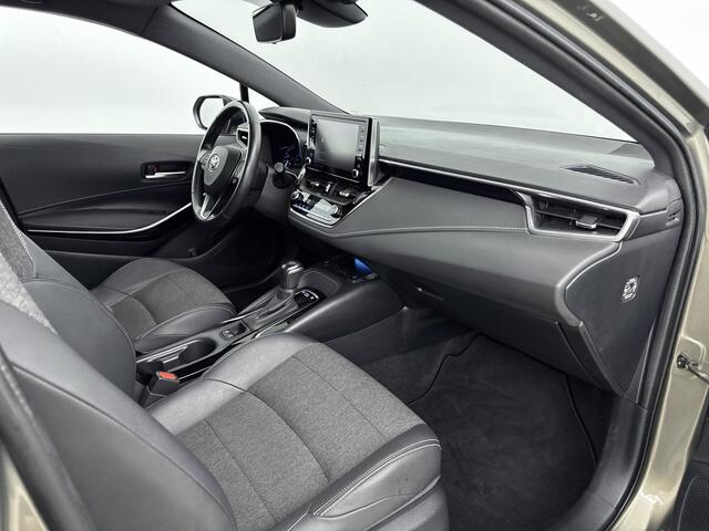 Toyota COROLLA Touring Sports 1.8 Hybrid Dynamic | Trekhaak | NL-Auto | Stoelverwarming |