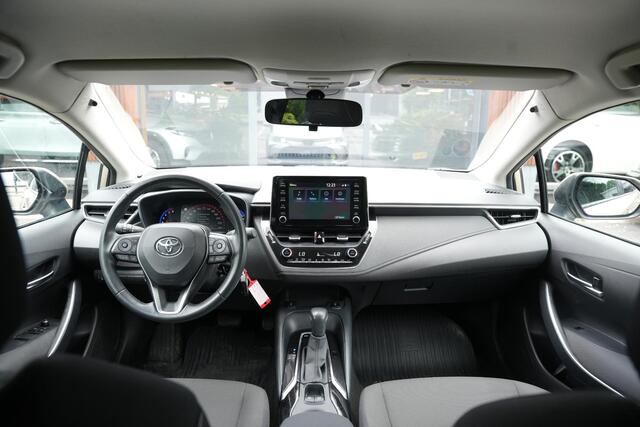 Toyota COROLLA 1.5 Cruise Clima LED Automaat!
