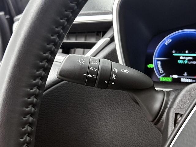 Toyota COROLLA Cross Hybrid 140 Business Plus Automaat | Trekhaak | Winterpakket | Navi | LMV