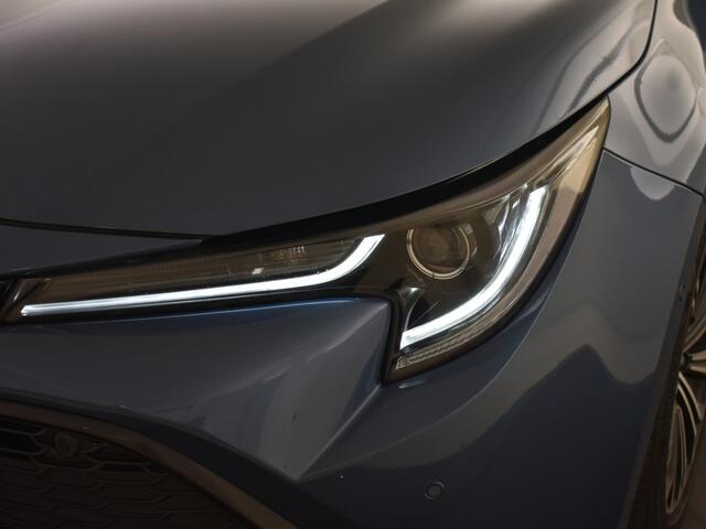 Toyota COROLLA Touring Sports 1.8 Hybrid Style | Trekhaak | PDC | Stoelverw. | Navigatie