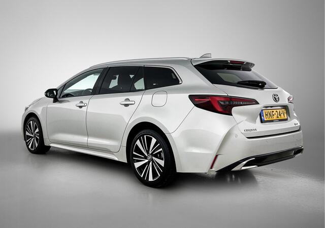Toyota COROLLA Touring Sports Hybrid 140 Dynamic | NL dealeronderhouden | Special Deal | Parkeersensoren voor+achter | Stoelverwarming | Draadloze telefoonlader | Apple CarPlay/Android Auto | Cruise Control Adaptive |