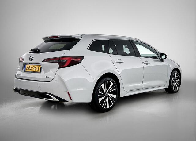 Toyota COROLLA Touring Sports Hybrid 140 Dynamic | NL dealeronderhouden | Special Deal | Parkeersensoren voor+achter | Stoelverwarming | Draadloze telefoonlader | Apple CarPlay/Android Auto | Cruise Control Adaptive |