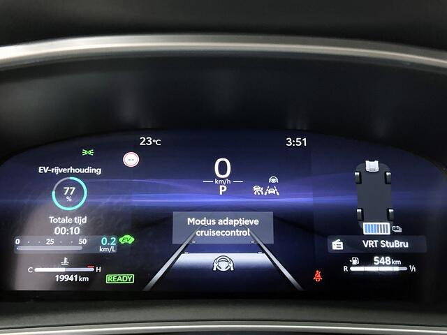 Toyota COROLLA Touring Sports Hybrid 140 Dynamic | NL dealeronderhouden | Special Deal | Parkeersensoren voor+achter | Stoelverwarming | Draadloze telefoonlader | Apple CarPlay/Android Auto | Cruise Control Adaptive |