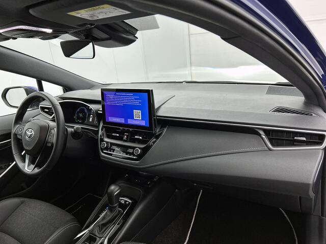 Toyota COROLLA Touring Sports Hybrid 140 Dynamic | NL dealeronderhouden | Special Deal | Parkeersensoren voor+achter | Stoelverwarming | Draadloze telefoonlader | Apple CarPlay/Android Auto | Cruise Control Adaptive |
