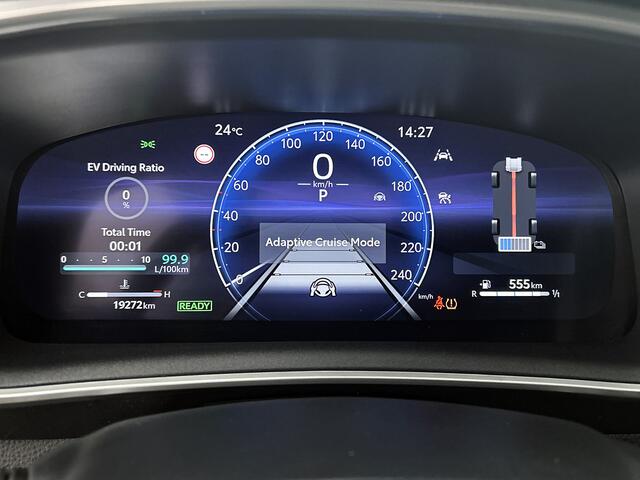 Toyota COROLLA Touring Sports Hybrid 140 Dynamic | NL dealeronderhouden | Special Deal | Parkeersensoren voor+achter | Stoelverwarming | Draadloze telefoonlader | Apple CarPlay/Android Auto | Cruise Control Adaptive |