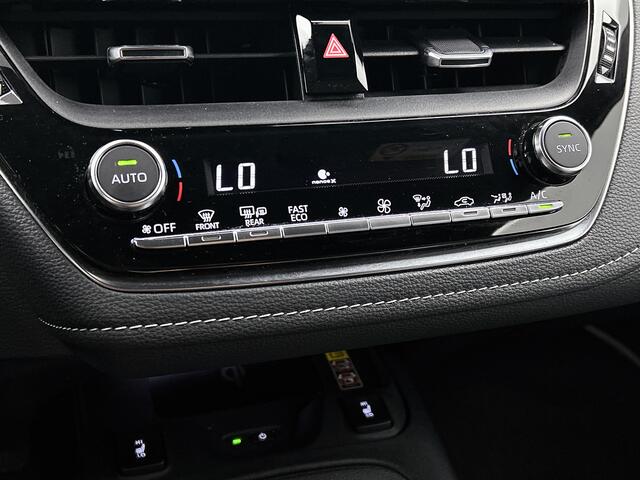 Toyota COROLLA Touring Sports Hybrid 140 Dynamic | Stoelverwarming | Parkeersensoren | 17'' Lichtmetalen Velgen | Apple Carplay/Android Auto |
