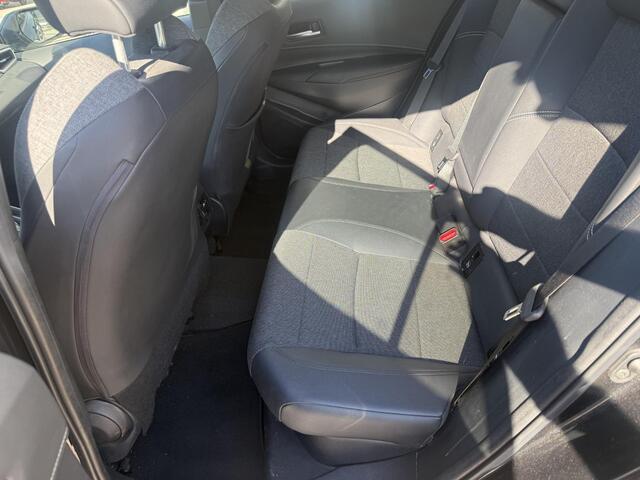 Toyota COROLLA Touring Sports 1.8 Hybrid Business Plus + trekhaak, Nederlandse auto, BTW, carplay