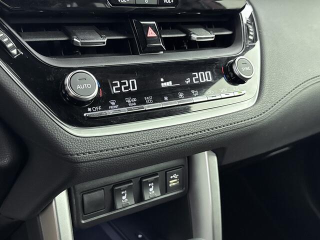 Toyota COROLLA Cross Hybrid 140 Style | Trekhaak | Elek. Kofferklep | Parkeersensoren |