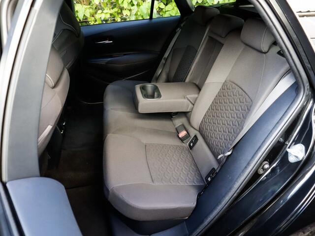 Toyota COROLLA Touring Sports 1.8 Hybrid Active 1e-Eig & Keurig-Onderh. BOVAG-Garantie. NL-Auto