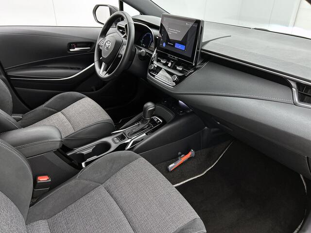 Toyota COROLLA Touring Sports Hybrid 140 Dynamic | Metallic lak | Stoelverwarming | Apple Carplay-Android Auto | *