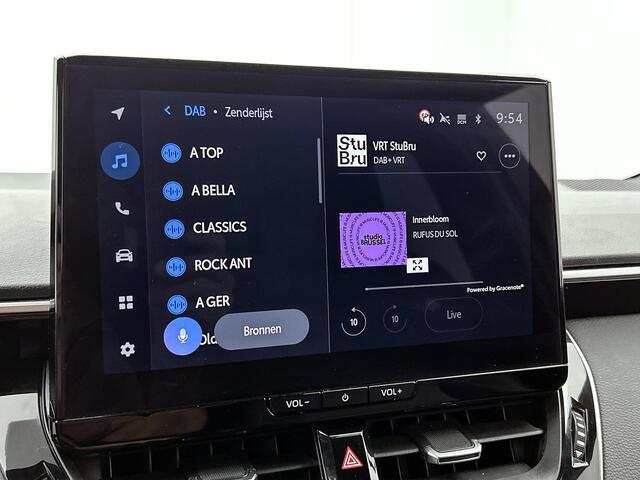 Toyota COROLLA Touring Sports Hybrid 140 Dynamic | BTW voertuig | Stoelverwarming | Parkeersensoren voor+achter | Draadloze telefoonlader | Navigatie | Apple CarPlay/Android Auto | Cruise Control Adaptive |