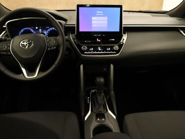 Toyota COROLLA Cross Hybrid 140 Active - ORIGINEEL NEDERLANDSE AUTO - AFNEEMBARE TREKHAAK 750 KG GEREMD TREKGEWICHT - APPLE CARPLAY/ANDROID AUTO - NAVIGATIE - ACHTERUITRIJ CAMERA - CLIMATE CONTROL