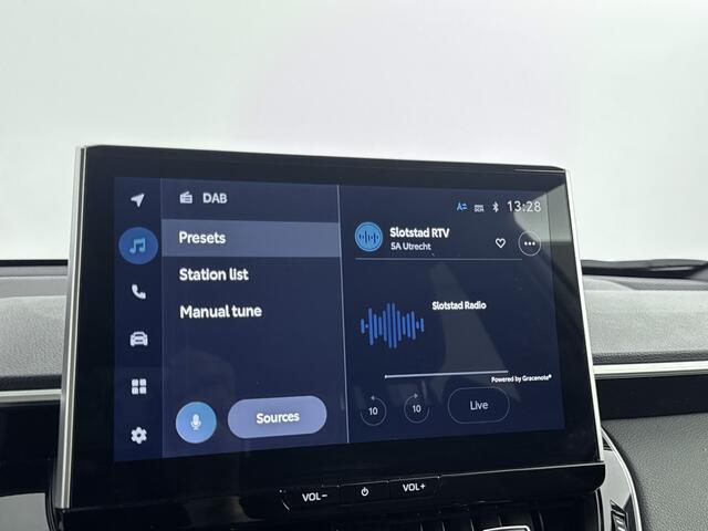 Toyota COROLLA Cross Hybrid 140 Dynamic | Voorruit-Stuur-Stoelverwarming | Parkeersensoren V+A |