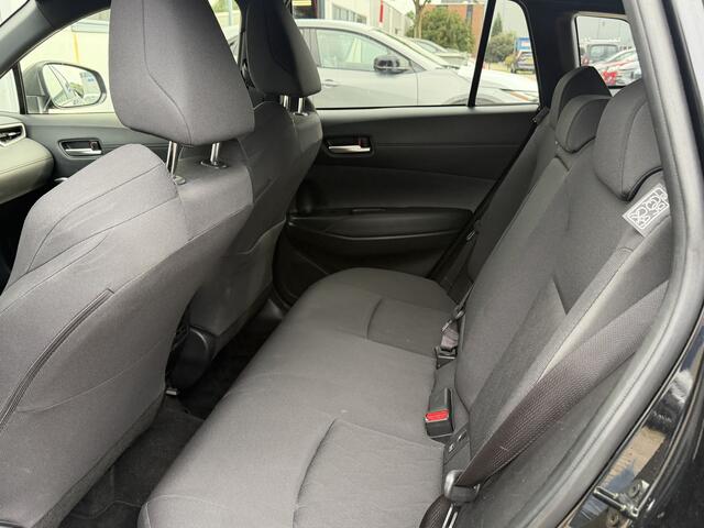 Toyota COROLLA Cross Hybrid 140 Style NL Auto Dodehoek Parkeersensoren Stoelverwarming Elect Klep
