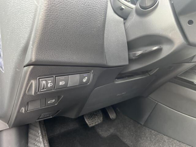 Toyota COROLLA Cross 2.0 Hybrid 180 Dynamic | SUV Pakket | Chrome Pakket