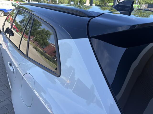 Toyota COROLLA Touring Sports Hybrid 140 GR Sport | Blindspot | Parkeersensoren