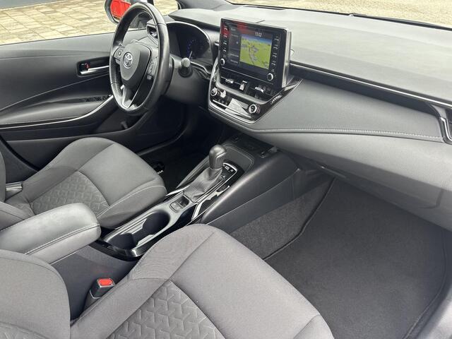 Toyota COROLLA 1.8 Hybrid Style | Afneembare trekhaak | CarPlay | Stoelverwarming