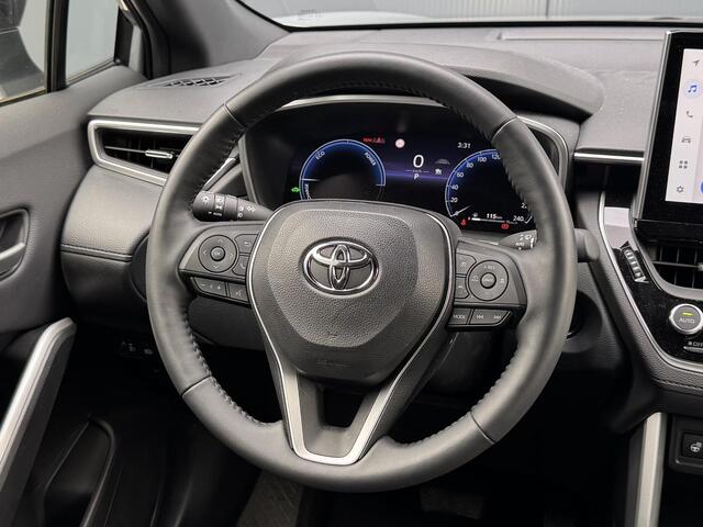 Toyota COROLLA Cross Hybrid 140 Style