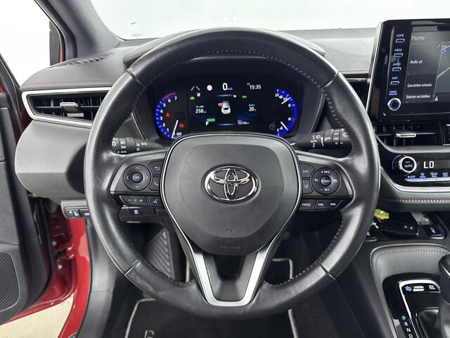 Toyota COROLLA 1.8 Hybrid Executive | Parkeersensoren V+A | Blindspot | Trekhaak |