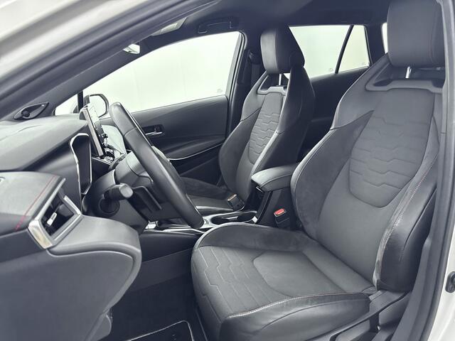 Toyota COROLLA Touring Sports 2.0 Hybrid Executive JBL | Parkeersensoren V+A | Blindspot | Stoelverwarming |