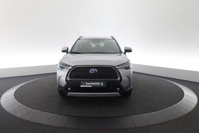 Toyota COROLLA Cross 2.0 High Power Hybrid Launch Edition | Trekhaak | Leer | Blind-spot