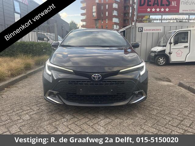 Toyota COROLLA Hybrid 140 Dynamic | Parkeersensor voor en achter | Navigatie | Stoelverwarming | Apple Carplay & AndroidAUTO