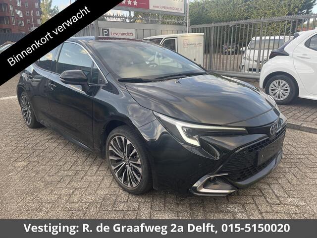 Toyota COROLLA Hybrid 140 Dynamic | Parkeersensor voor en achter | Navigatie | Stoelverwarming | Apple Carplay & AndroidAUTO