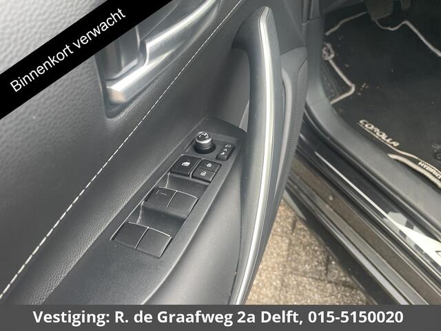 Toyota COROLLA Hybrid 140 Dynamic | Parkeersensor voor en achter | Navigatie | Stoelverwarming | Apple Carplay & AndroidAUTO