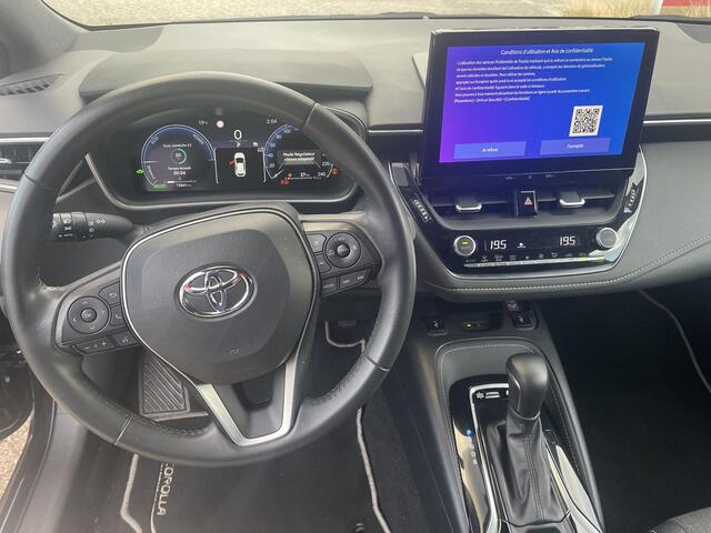 Toyota COROLLA Hybrid 140 Dynamic | Parkeersensor voor en achter | Navigatie | Stoelverwarming | Apple Carplay & AndroidAUTO