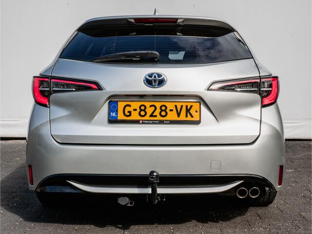 Toyota COROLLA Touring Sports 2.0 184pk Hybrid Dynamic Trekhaak/ Camera/ DAB+/ Carplay/ 17" Lmv/ Adapt. cruise