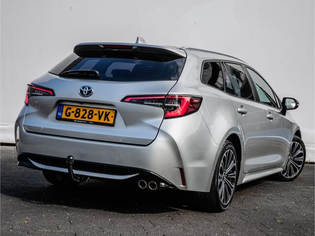 Toyota COROLLA Touring Sports 2.0 184pk Hybrid Dynamic Trekhaak/ Camera/ DAB+/ Carplay/ 17" Lmv/ Adapt. cruise