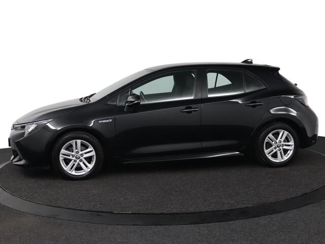 Toyota COROLLA 1.8 Hybrid Business | Apple carplay & Android auto | Cruise control | Parkeer camera |
